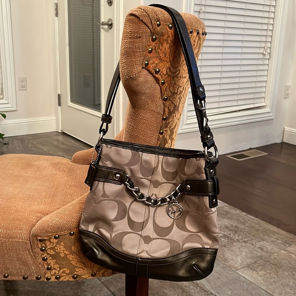EUC Authentic Coach Signature Sateen Brown/Khaki Messenger bag